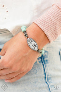 Simply Santa Fe - Complete Trend Blend - November '22 Fashion Fix Set