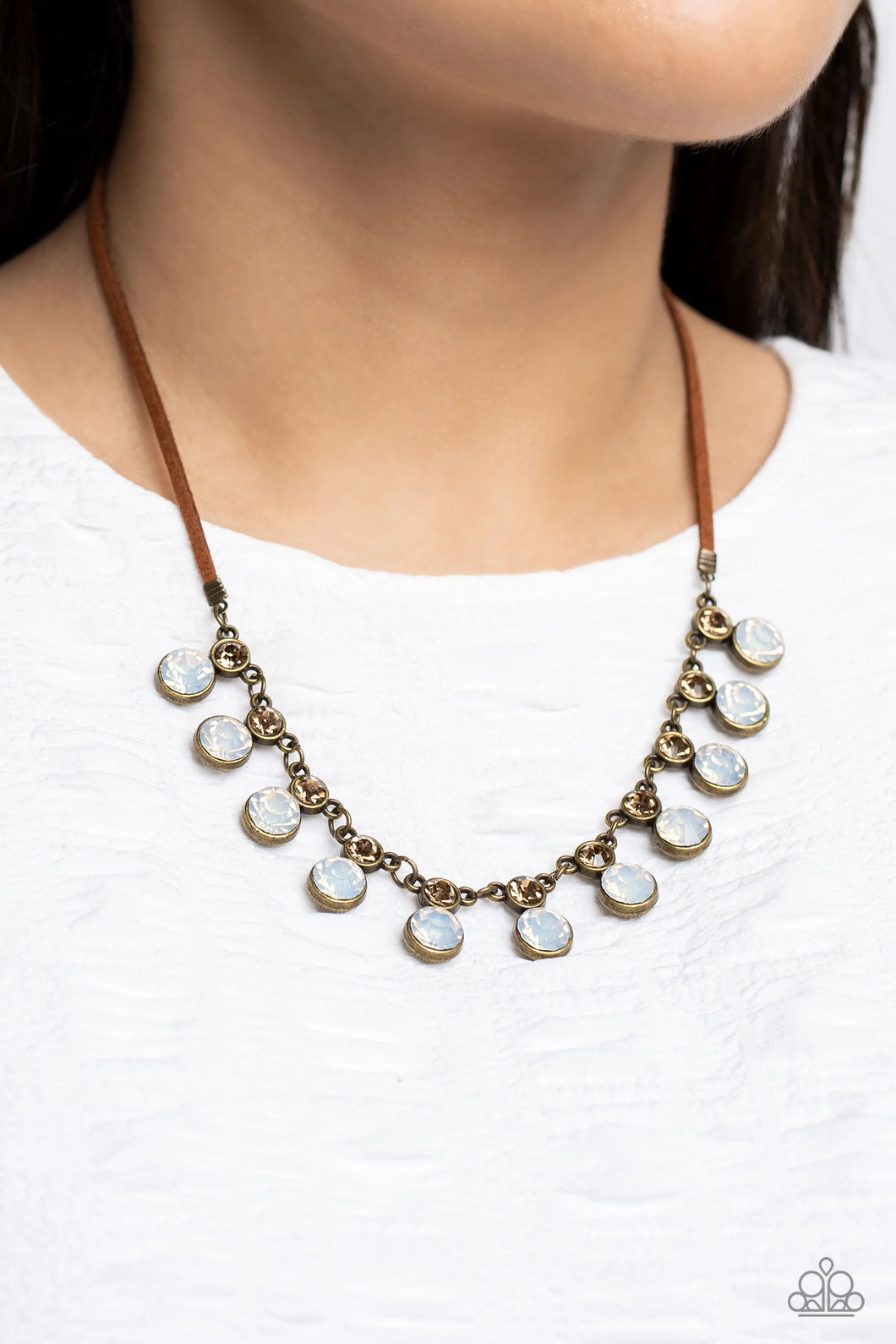 Color Me Chic - Brass Necklace - NEW RELEASE