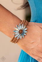 Load image into Gallery viewer, Sunset Sightings Trend Blend - July &#39;22 Fashion Fix - NEW RELEASE
