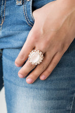 Load image into Gallery viewer, BAROQUE The Spell - Rose Gold Moonstone Ring
