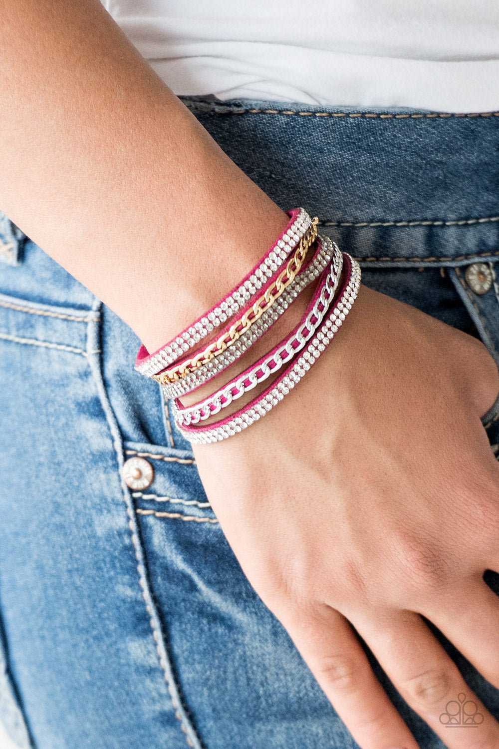 Fashion Fiend - Pink Snap Bracelet