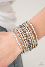 Load image into Gallery viewer, Rhinestone Rumble - Brown Snap Bracelet
