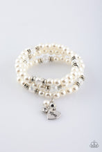 Load image into Gallery viewer, Mom wow- white bracelet
