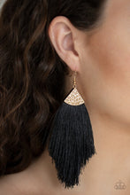 Load image into Gallery viewer, Tassel tempo- gold fringe earring
