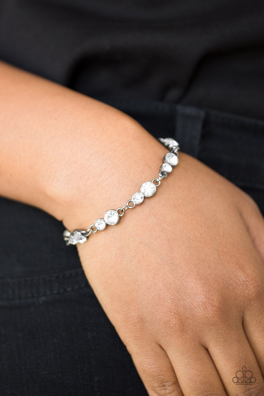 Twinkle Twinkle Little STARLET - Black Bracelet - NEW RELEASE