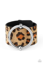 Load image into Gallery viewer, Asking FUR Trouble - Brown Cheetah Urban Snap Bracelet - NEW RELEASE

