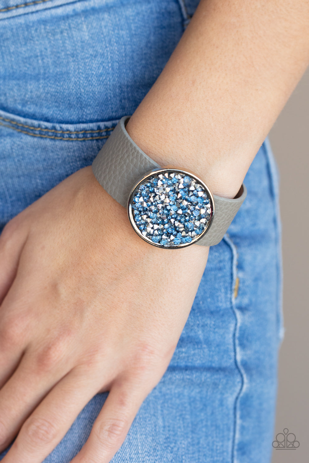 Stellar Escape - Blue Snap Bracelet