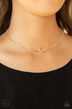 Load image into Gallery viewer, Gotta Split - Gold Choker Necklace
