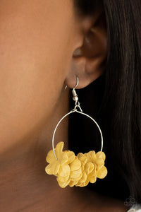 Flirty Florets - Yellow Flower Earring
