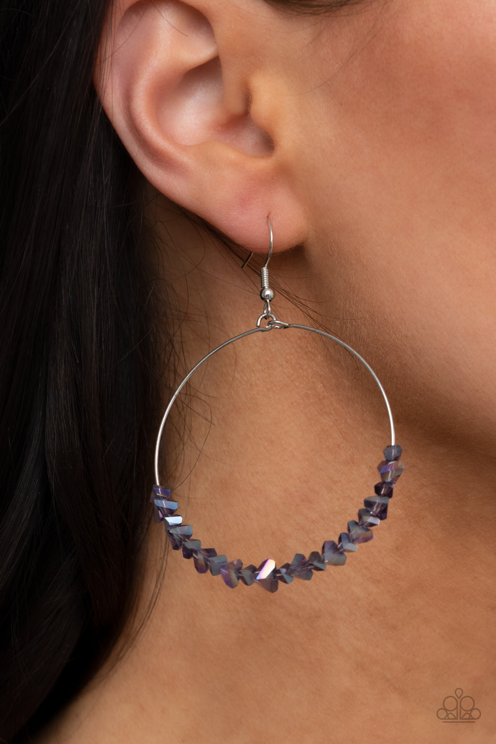 Glimmering Go-Getter - Purple wire Earring iridescent