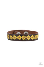 Load image into Gallery viewer, Wildflower Wayfarer - Yellow Flower Snap Bracelet - NEW RELEASE
