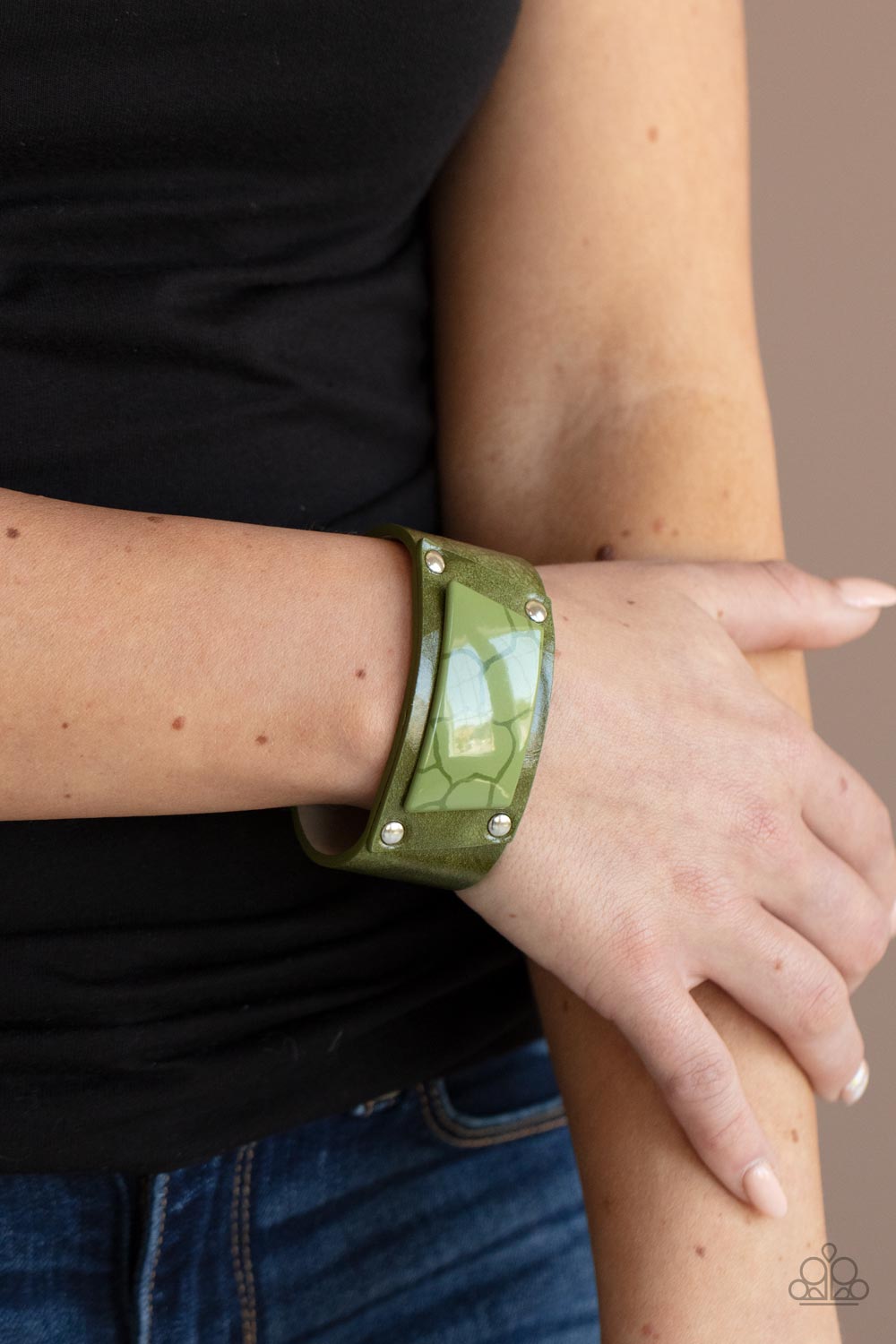 Geo Glamper - Green Snap Bracelet