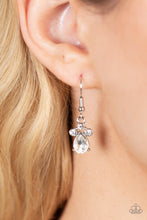 Load image into Gallery viewer, Flawlessly Famous - Red Necklace - NEW RELEASE
