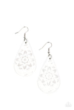 Load image into Gallery viewer, Subtropical Seasons - White Leather Earring - Convention 2023 - NEW RELEASE
