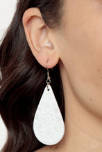 Load image into Gallery viewer, Subtropical Seasons - White Leather Earring - Convention 2023 - NEW RELEASE
