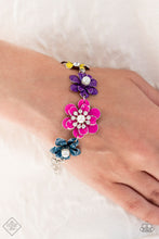 Load image into Gallery viewer, Glimpses of Malibu - Complete Trend Blend - September 2022 Fashion Fix Set
