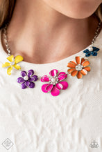 Load image into Gallery viewer, Glimpses of Malibu - Complete Trend Blend - September 2022 Fashion Fix Set
