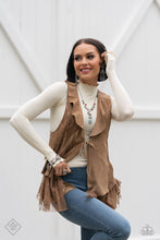 Load image into Gallery viewer, Simply Santa Fe - Complete Trend Blend - July 2023 Fashion Fix Set - NEW RELEASE
