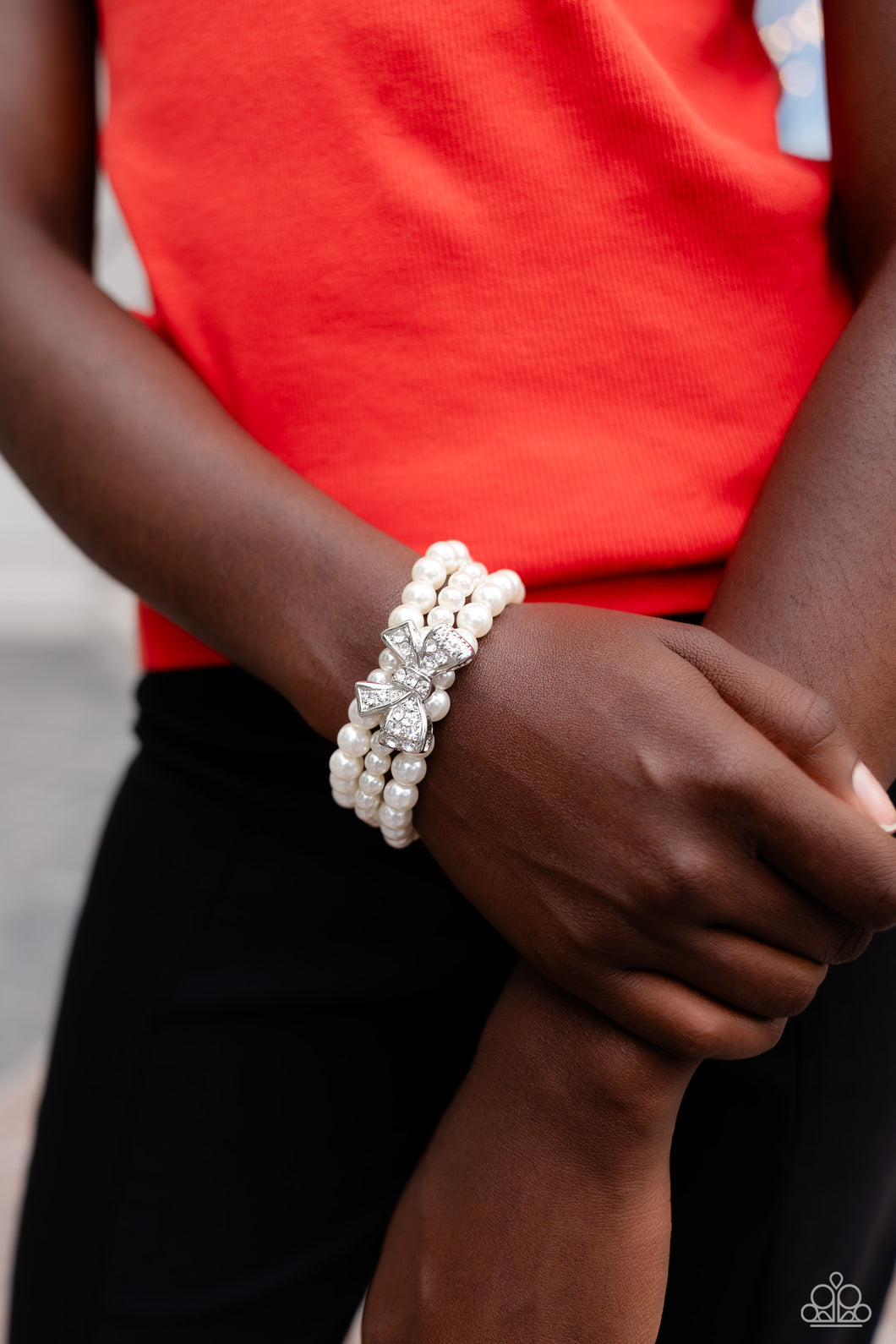 How Do You Do? - White Bracelet - CONVENTION 2023 NEW RELEASE