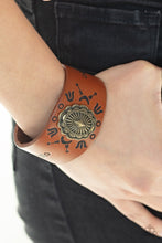 Load image into Gallery viewer, Desert Badlands - Brass Urban Snap Bracelet - NEW RELEASE
