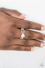 Load image into Gallery viewer, Ever elegant -white ring
