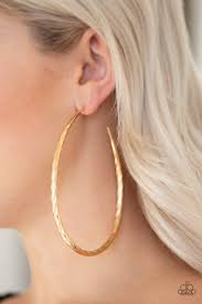 Fleek all week- gold hoop earring