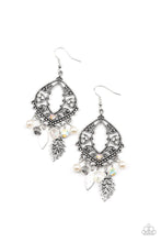 Load image into Gallery viewer, Garden picnic- white earring

