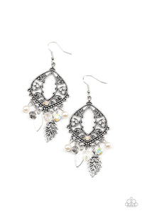 Garden picnic- white earring