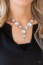 Load image into Gallery viewer, Legendary luster- white necklace
