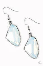 Load image into Gallery viewer, Mystic Mist- white earring
