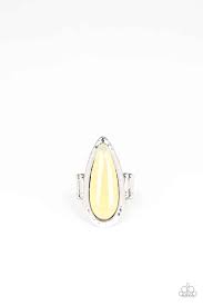 Opal oasis- yellow ring