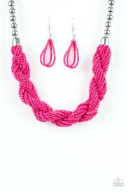 Savannah surfin- pink seedbead necklace