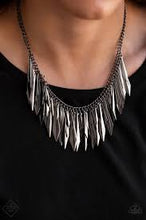 Load image into Gallery viewer, The thrill seeker- black necklace

