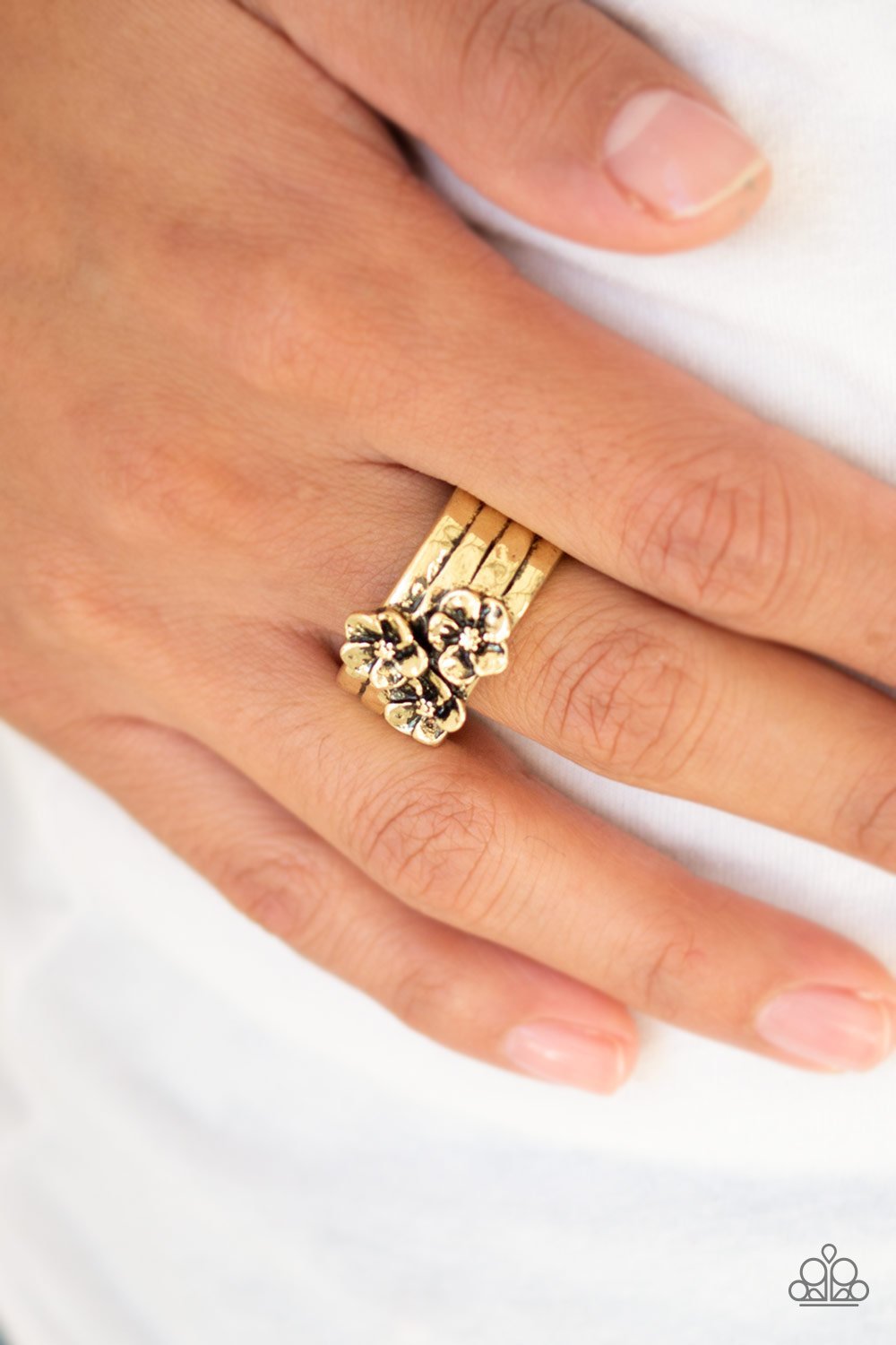 This ISLAND Is Your ISLAND - Brass Flower Ring - NEW RELEASE