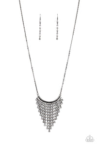 Glitter bomb- black necklace