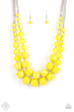 Load image into Gallery viewer, Glimpses of Malibu - Complete Trend Blend Fashion Fix Set - July 2021 - NEW RELEASE
