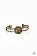 Load image into Gallery viewer, Definitely dazzling- brass bracelet
