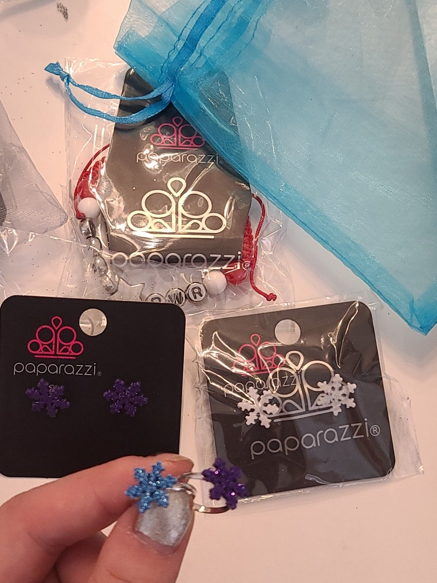 Kids holiday “frozen inspired” packs