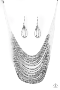 Catwalk queen- silver seedbead necklace