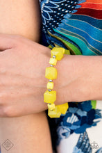 Load image into Gallery viewer, Glimpses of Malibu - Complete Trend Blend Fashion Fix Set - July 2021 - NEW RELEASE
